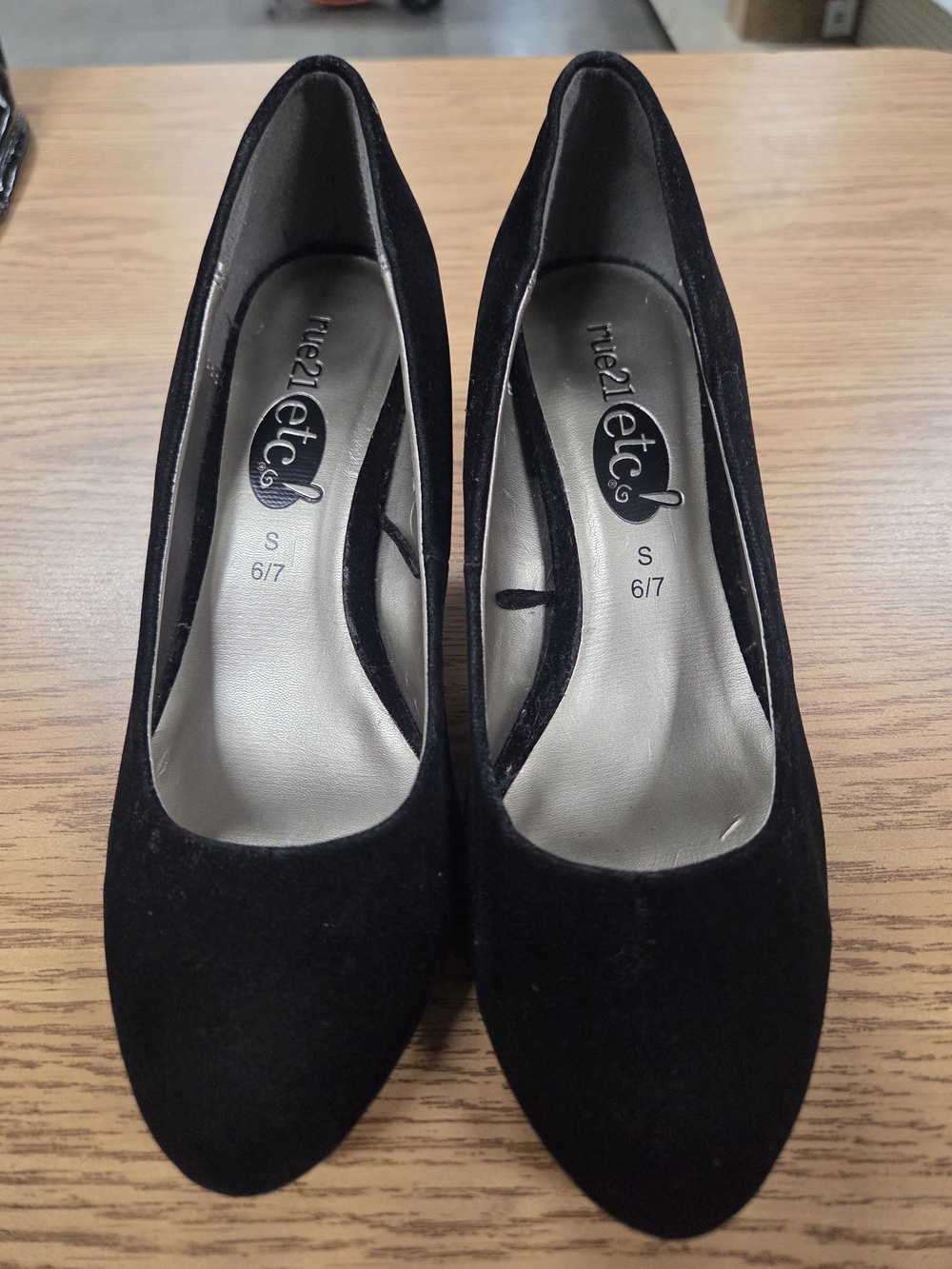 Rue21 Black Suede Round-Toe High Heels